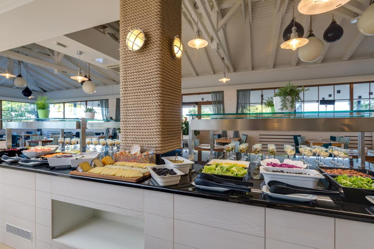วาลามาร์ ทามาริส รีสอร์ต Hotel Tar-Vabriga ภายนอก รูปภาพ