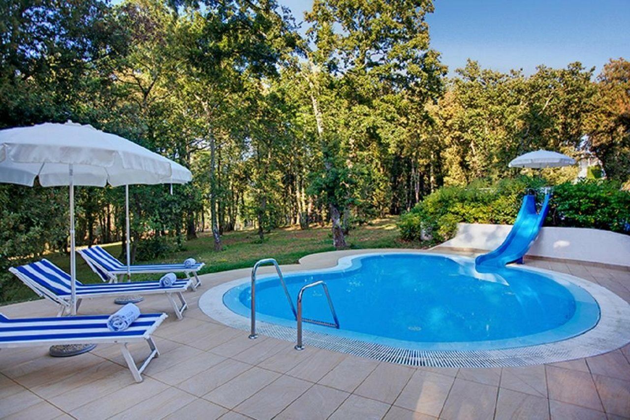 วาลามาร์ ทามาริส รีสอร์ต Hotel Tar-Vabriga ภายนอก รูปภาพ